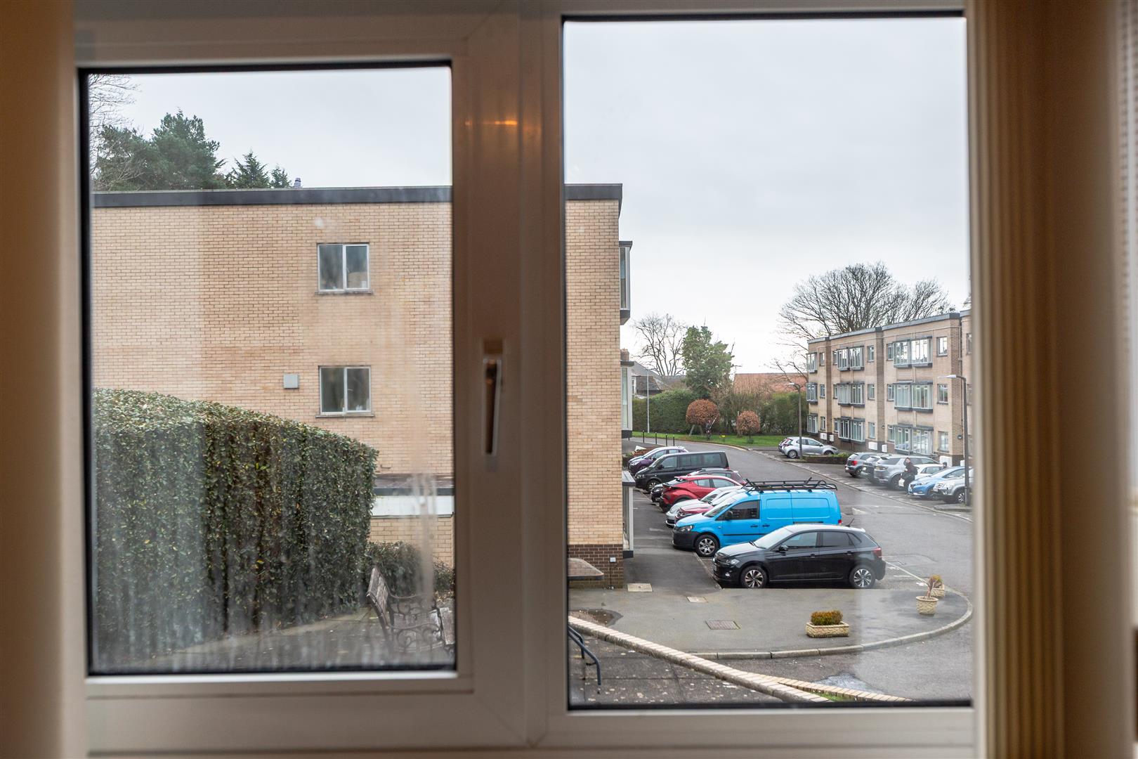 Long Oaks Court, Sketty, Swansea, SA2 0QH